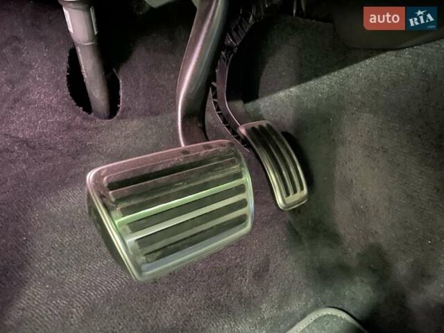 Чорний Порше Cayenne, об'ємом двигуна 3 л та пробігом 64 тис. км за 101020 $, фото 24 на Automoto.ua