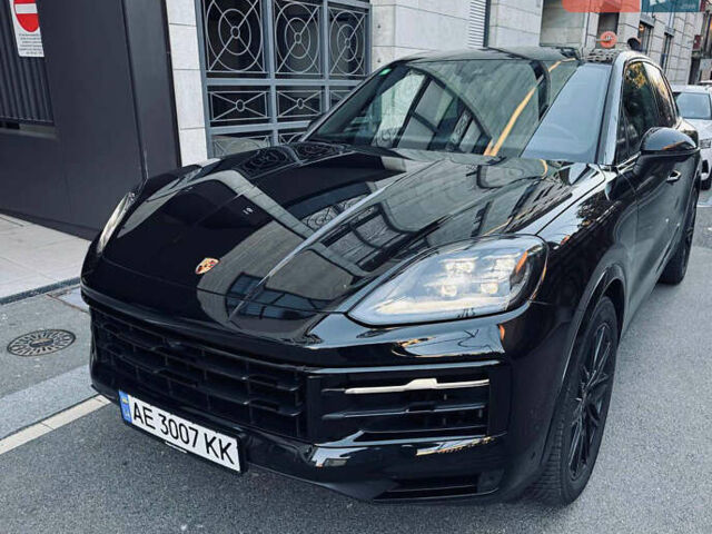 Черный Порше Каен, объемом двигателя 4 л и пробегом 25 тыс. км за 135000 $, фото 8 на Automoto.ua
