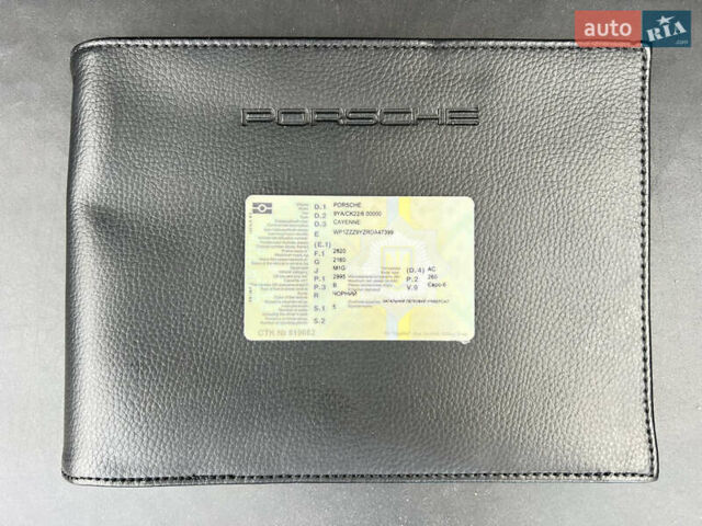Чорний Порше Cayenne, об'ємом двигуна 3 л та пробігом 44 тис. км за 125000 $, фото 75 на Automoto.ua