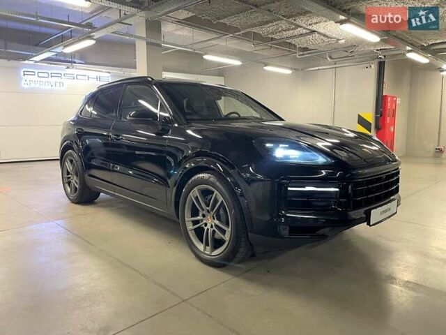Чорний Порше Cayenne, об'ємом двигуна 3 л та пробігом 64 тис. км за 110388 $, фото 4 на Automoto.ua