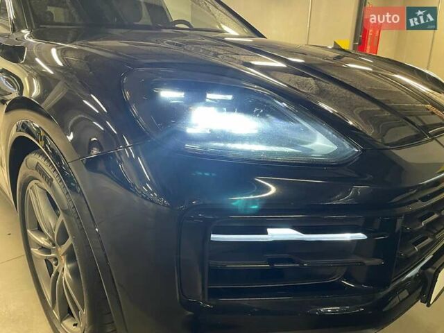 Чорний Порше Cayenne, об'ємом двигуна 3 л та пробігом 64 тис. км за 99446 $, фото 17 на Automoto.ua