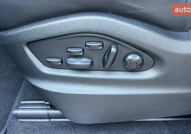 Чорний Порше Cayenne, об'ємом двигуна 3 л та пробігом 86 тис. км за 109999 $, фото 11 на Automoto.ua