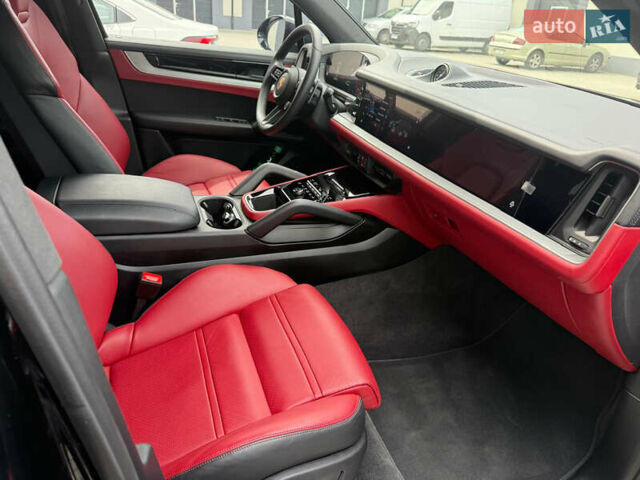 Чорний Порше Cayenne, об'ємом двигуна 4 л та пробігом 20 тис. км за 144999 $, фото 10 на Automoto.ua
