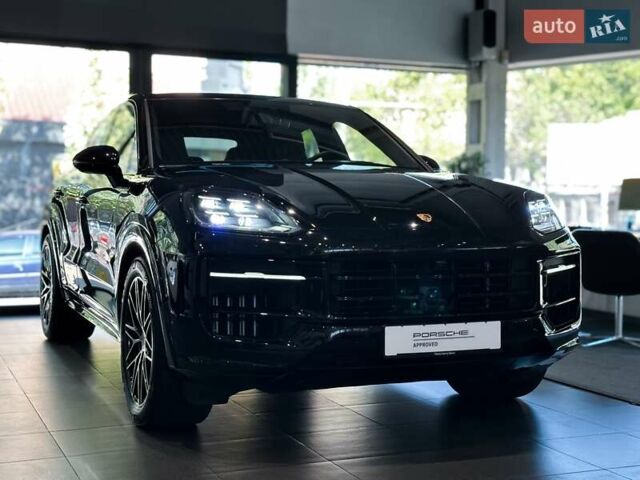 Чорний Порше Cayenne, об'ємом двигуна 3.98 л та пробігом 18 тис. км за 180000 $, фото 2 на Automoto.ua