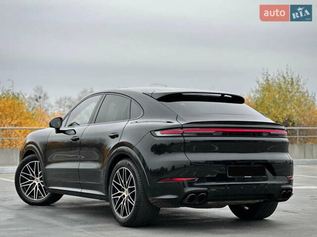 Черный Порше Каен, объемом двигателя 4 л и пробегом 18 тыс. км за 175000 $, фото 31 на Automoto.ua