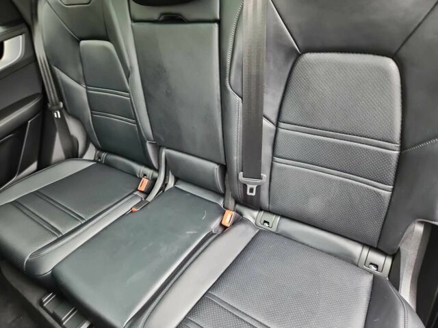 Чорний Порше Cayenne, об'ємом двигуна 4 л та пробігом 9 тис. км за 49000 $, фото 13 на Automoto.ua