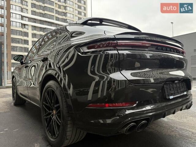 Чорний Порше Cayenne, об'ємом двигуна 3 л та пробігом 19 тис. км за 159555 $, фото 52 на Automoto.ua