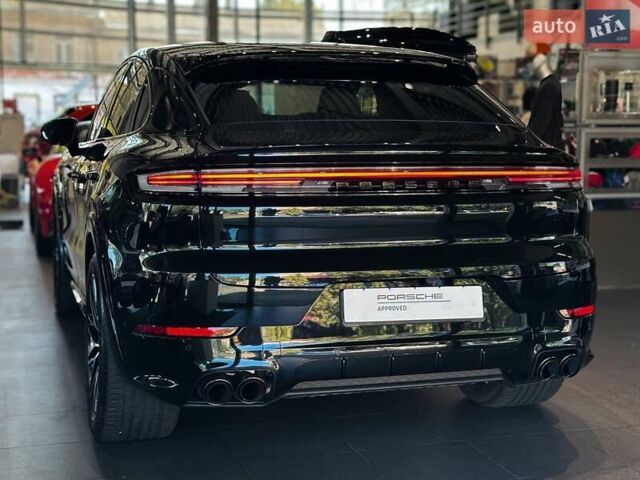 Чорний Порше Cayenne, об'ємом двигуна 3.98 л та пробігом 18 тис. км за 180000 $, фото 6 на Automoto.ua