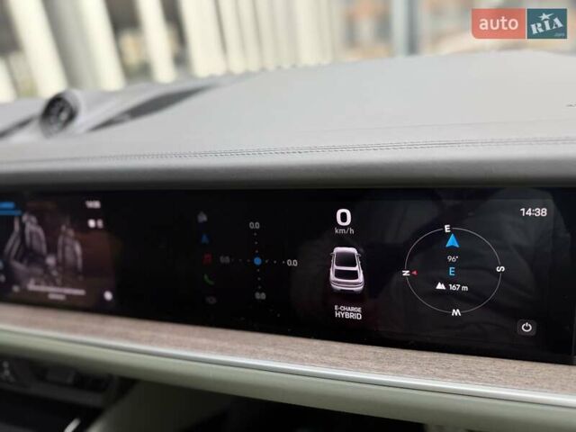 Чорний Порше Cayenne, об'ємом двигуна 3 л та пробігом 19 тис. км за 159555 $, фото 2 на Automoto.ua