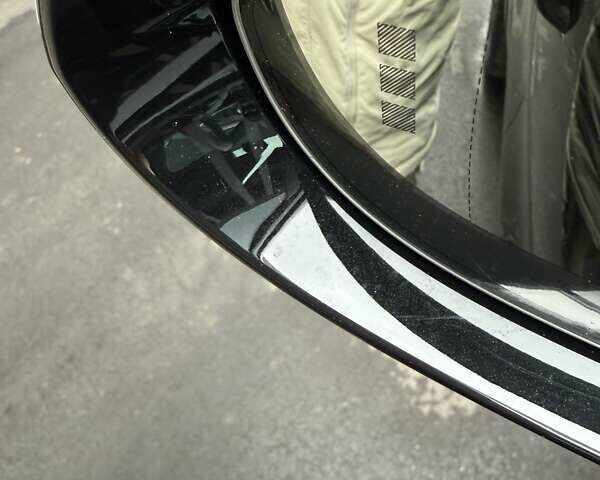 Чорний Порше Cayenne, об'ємом двигуна 3 л та пробігом 19 тис. км за 159555 $, фото 35 на Automoto.ua