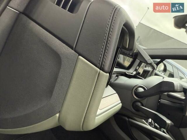 Чорний Порше Cayenne, об'ємом двигуна 3 л та пробігом 19 тис. км за 159555 $, фото 28 на Automoto.ua