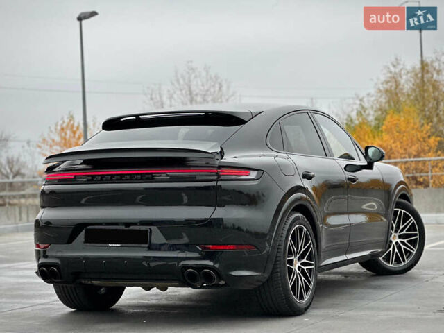 Черный Порше Каен, объемом двигателя 4 л и пробегом 18 тыс. км за 175000 $, фото 37 на Automoto.ua