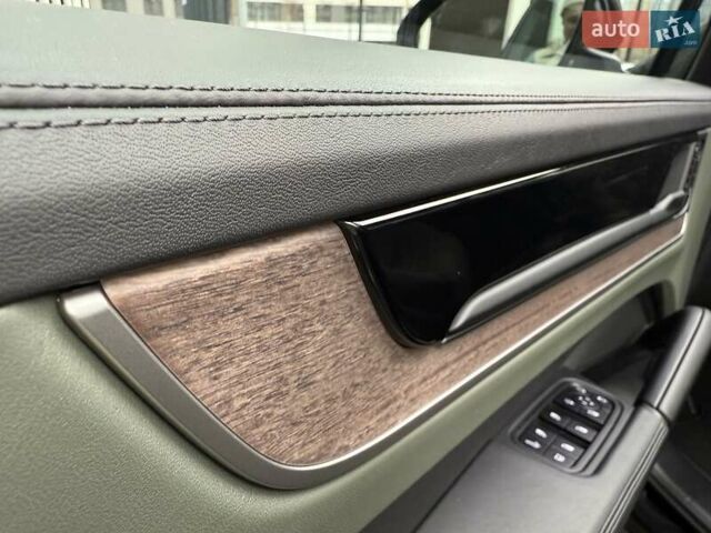 Чорний Порше Cayenne, об'ємом двигуна 3 л та пробігом 19 тис. км за 159555 $, фото 31 на Automoto.ua