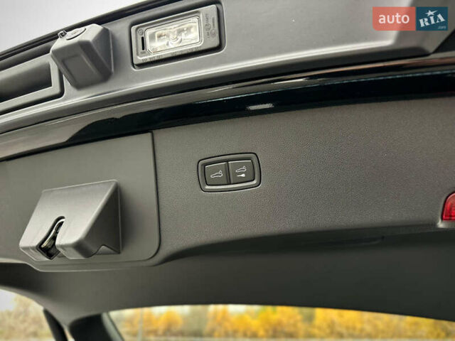 Черный Порше Каен, объемом двигателя 4 л и пробегом 18 тыс. км за 175000 $, фото 48 на Automoto.ua