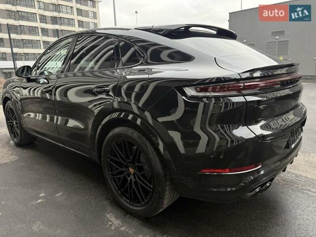 Чорний Порше Cayenne, об'ємом двигуна 3 л та пробігом 19 тис. км за 159555 $, фото 54 на Automoto.ua