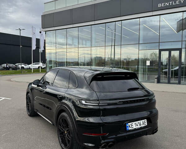 Черный Порше Каен, объемом двигателя 3 л и пробегом 20 тыс. км за 147000 $, фото 5 на Automoto.ua