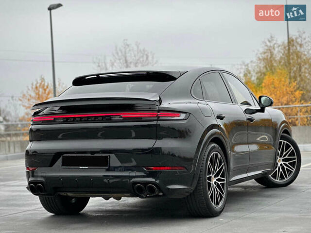 Черный Порше Каен, объемом двигателя 4 л и пробегом 18 тыс. км за 175000 $, фото 16 на Automoto.ua