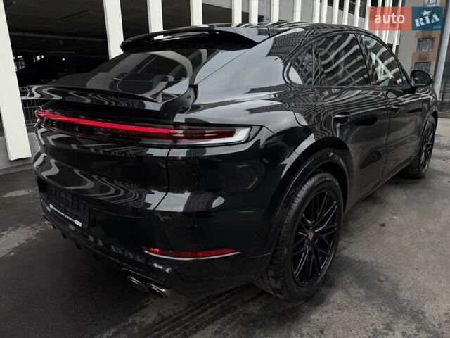 Чорний Порше Cayenne, об'ємом двигуна 3 л та пробігом 19 тис. км за 159555 $, фото 47 на Automoto.ua