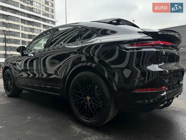 Чорний Порше Cayenne, об'ємом двигуна 3 л та пробігом 19 тис. км за 159555 $, фото 39 на Automoto.ua