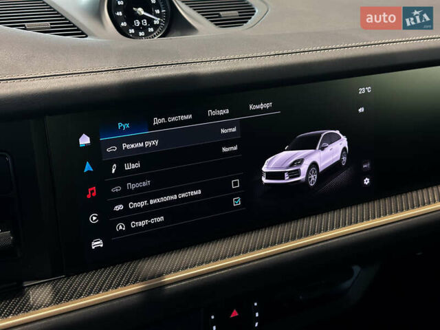 Чорний Порше Cayenne, об'ємом двигуна 3.98 л та пробігом 18 тис. км за 180000 $, фото 26 на Automoto.ua