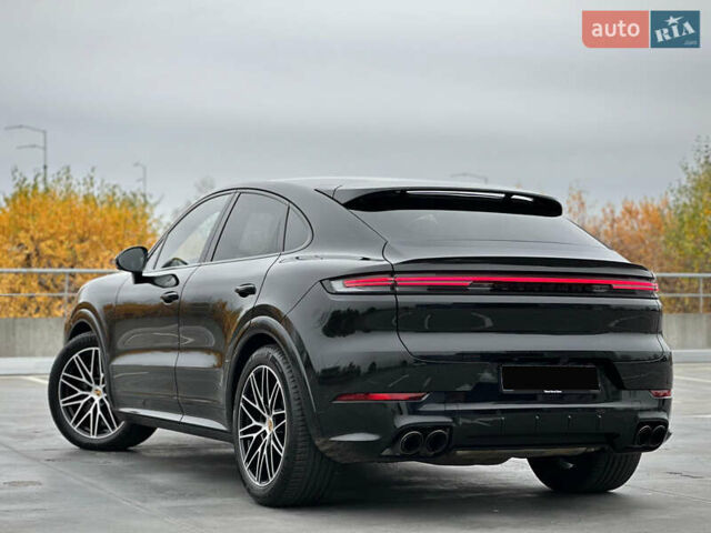 Черный Порше Каен, объемом двигателя 4 л и пробегом 18 тыс. км за 175000 $, фото 23 на Automoto.ua