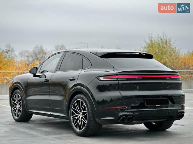 Черный Порше Каен, объемом двигателя 4 л и пробегом 18 тыс. км за 175000 $, фото 22 на Automoto.ua