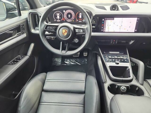 Чорний Порше Cayenne, об'ємом двигуна 4 л та пробігом 9 тис. км за 49000 $, фото 9 на Automoto.ua