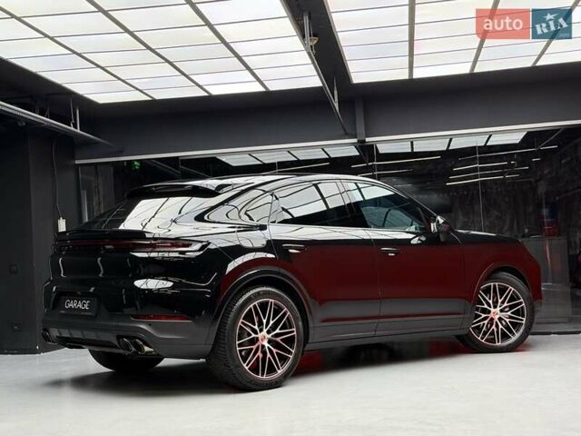 Чорний Порше Cayenne, об'ємом двигуна 3 л та пробігом 2 тис. км за 152700 $, фото 17 на Automoto.ua