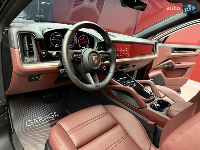Чорний Порше Cayenne, об'ємом двигуна 3 л та пробігом 2 тис. км за 152700 $, фото 29 на Automoto.ua