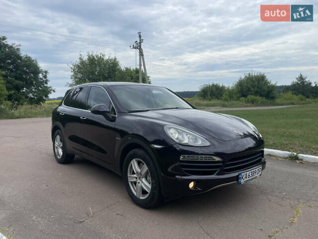 Фіолетовий Порше Cayenne, об'ємом двигуна 3 л та пробігом 144 тис. км за 17500 $, фото 7 на Automoto.ua