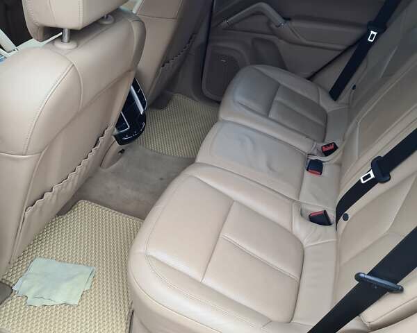 Фіолетовий Порше Cayenne, об'ємом двигуна 3.6 л та пробігом 103 тис. км за 22000 $, фото 13 на Automoto.ua