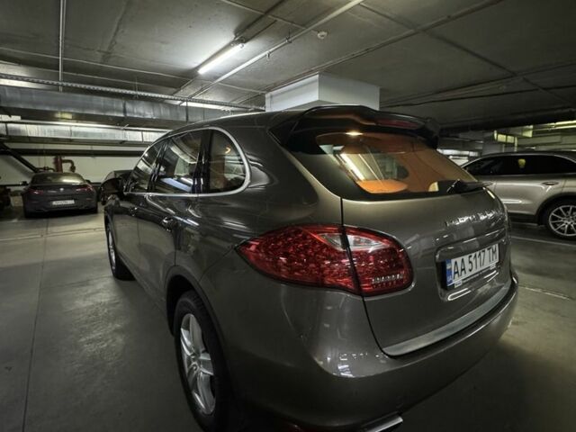 Порше Cayenne 2013 у Києві на Automoto.ua Коричневий Порше Cayenne, об'ємом двигуна 3.6 л та пробігом 130 тис. км за 21000 $, фото 20 на Automoto.ua