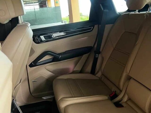 Порше Cayenne 2018 у Львові на Automoto.ua Коричневий Порше Cayenne, об'ємом двигуна 3 л та пробігом 74 тис. км за 51000 $, фото 19 на Automoto.ua