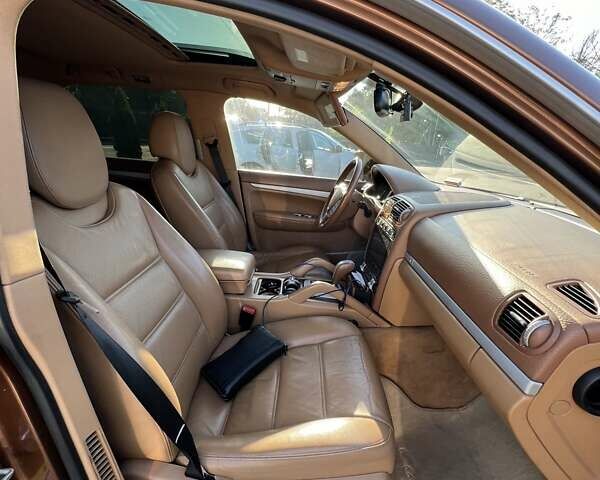 Коричневий Порше Cayenne, об'ємом двигуна 3.6 л та пробігом 270 тис. км за 11300 $, фото 35 на Automoto.ua