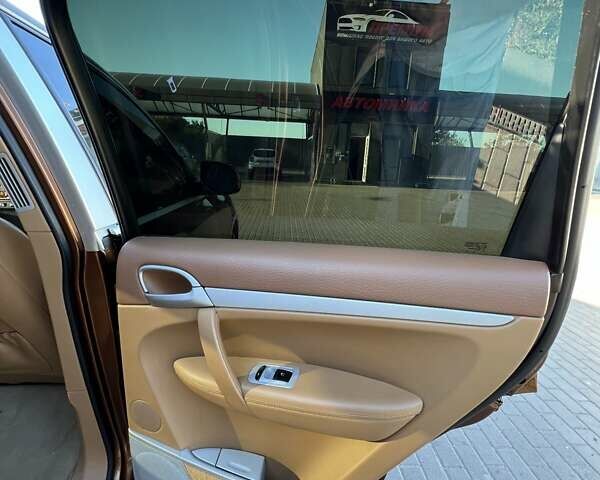 Коричневий Порше Cayenne, об'ємом двигуна 3.6 л та пробігом 270 тис. км за 11300 $, фото 21 на Automoto.ua