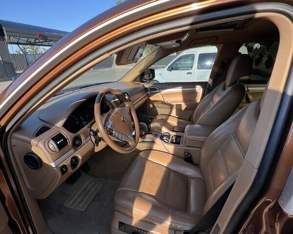 Коричневий Порше Cayenne, об'ємом двигуна 3.6 л та пробігом 270 тис. км за 11300 $, фото 29 на Automoto.ua