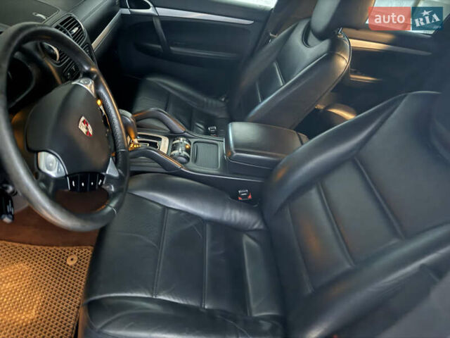 Коричневый Порше Каен, объемом двигателя 2.97 л и пробегом 217 тыс. км за 16700 $, фото 9 на Automoto.ua