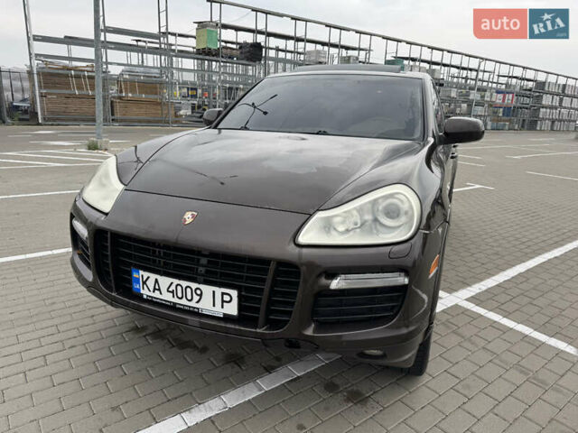 Коричневий Порше Cayenne, об'ємом двигуна 4.8 л та пробігом 190 тис. км за 9999 $, фото 1 на Automoto.ua