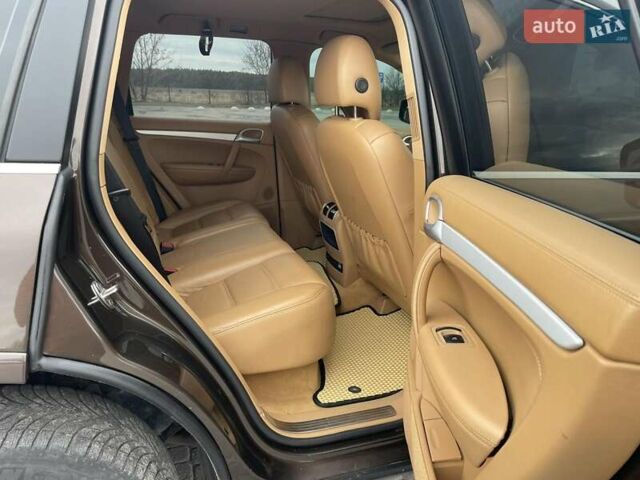 Коричневый Порше Каен, объемом двигателя 2.97 л и пробегом 250 тыс. км за 16700 $, фото 20 на Automoto.ua