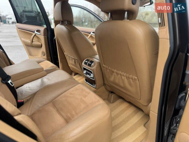 Коричневый Порше Каен, объемом двигателя 4.8 л и пробегом 205 тыс. км за 14144 $, фото 62 на Automoto.ua