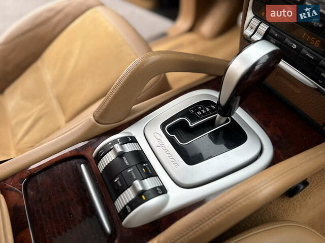 Коричневый Порше Каен, объемом двигателя 4.8 л и пробегом 205 тыс. км за 14144 $, фото 77 на Automoto.ua