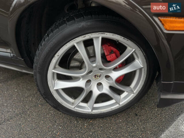 Коричневый Порше Каен, объемом двигателя 4.8 л и пробегом 205 тыс. км за 14144 $, фото 11 на Automoto.ua