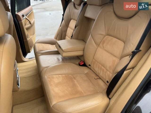 Коричневый Порше Каен, объемом двигателя 4.8 л и пробегом 205 тыс. км за 14144 $, фото 52 на Automoto.ua