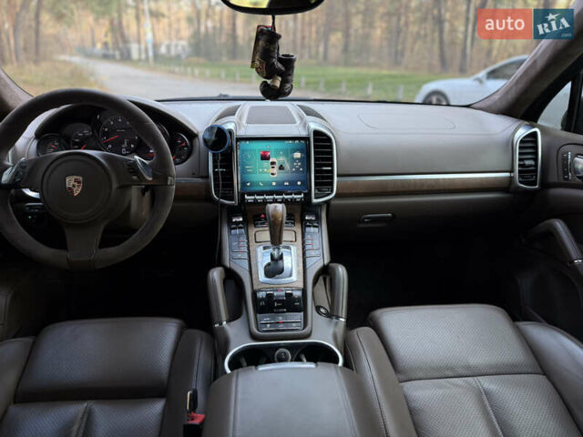 Коричневий Порше Cayenne, об'ємом двигуна 3.6 л та пробігом 115 тис. км за 31000 $, фото 16 на Automoto.ua