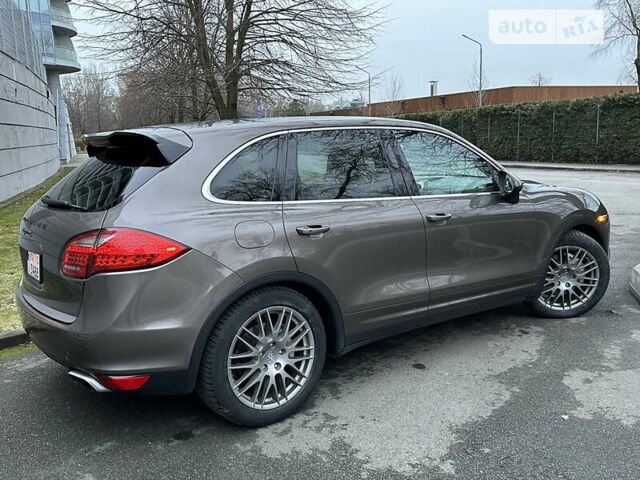 Коричневий Порше Cayenne, об'ємом двигуна 4.8 л та пробігом 193 тис. км за 13500 $, фото 14 на Automoto.ua