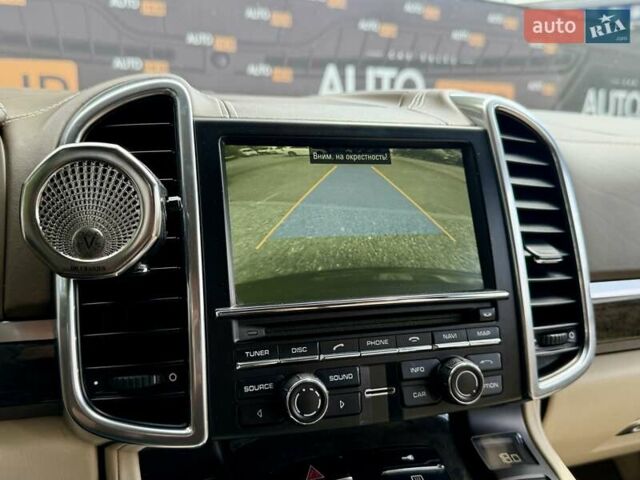 Коричневый Порше Каен, объемом двигателя 4.8 л и пробегом 206 тыс. км за 19000 $, фото 19 на Automoto.ua