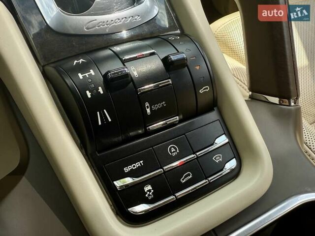 Коричневый Порше Каен, объемом двигателя 4.8 л и пробегом 206 тыс. км за 19000 $, фото 23 на Automoto.ua