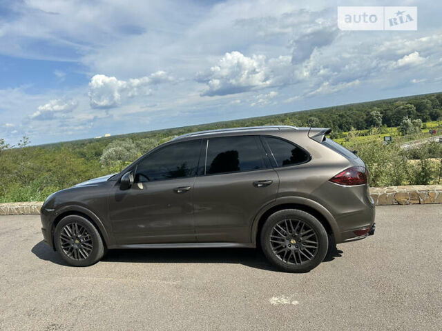 Коричневый Порше Каен, объемом двигателя 4.8 л и пробегом 169 тыс. км за 17900 $, фото 1 на Automoto.ua