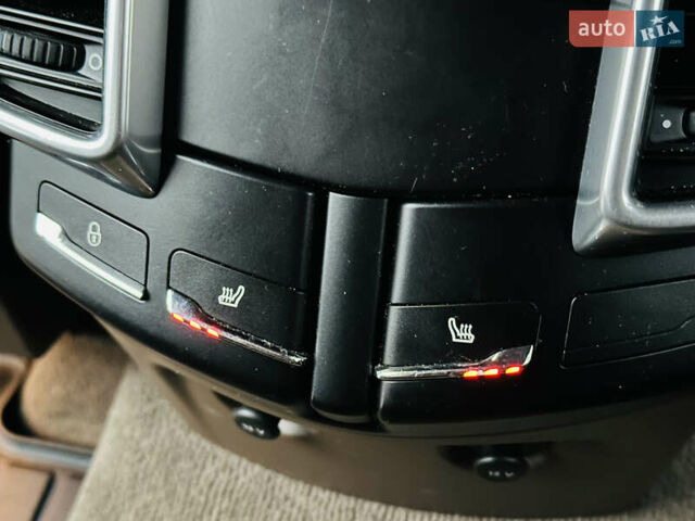 Коричневый Порше Каен, объемом двигателя 4.81 л и пробегом 136 тыс. км за 20800 $, фото 21 на Automoto.ua