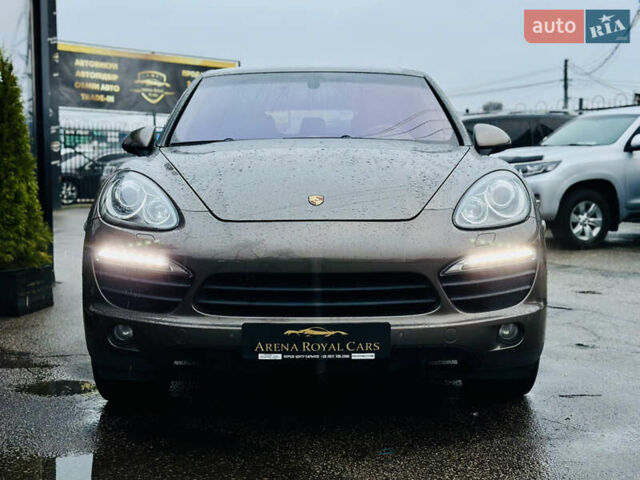 Коричневый Порше Каен, объемом двигателя 4.81 л и пробегом 136 тыс. км за 20800 $, фото 6 на Automoto.ua